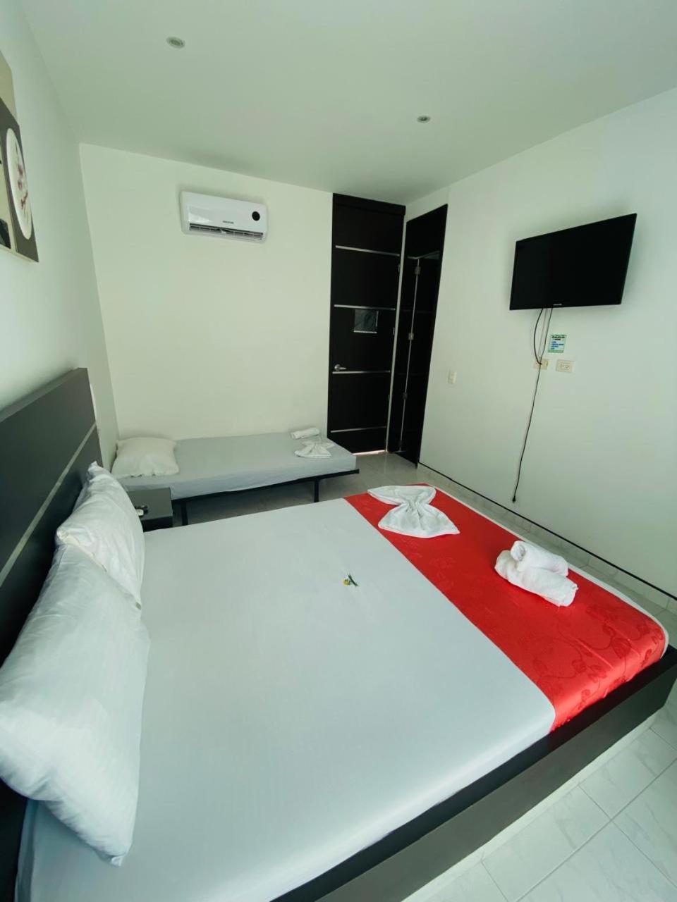 Hotel Suite Royal Melgar Exterior foto